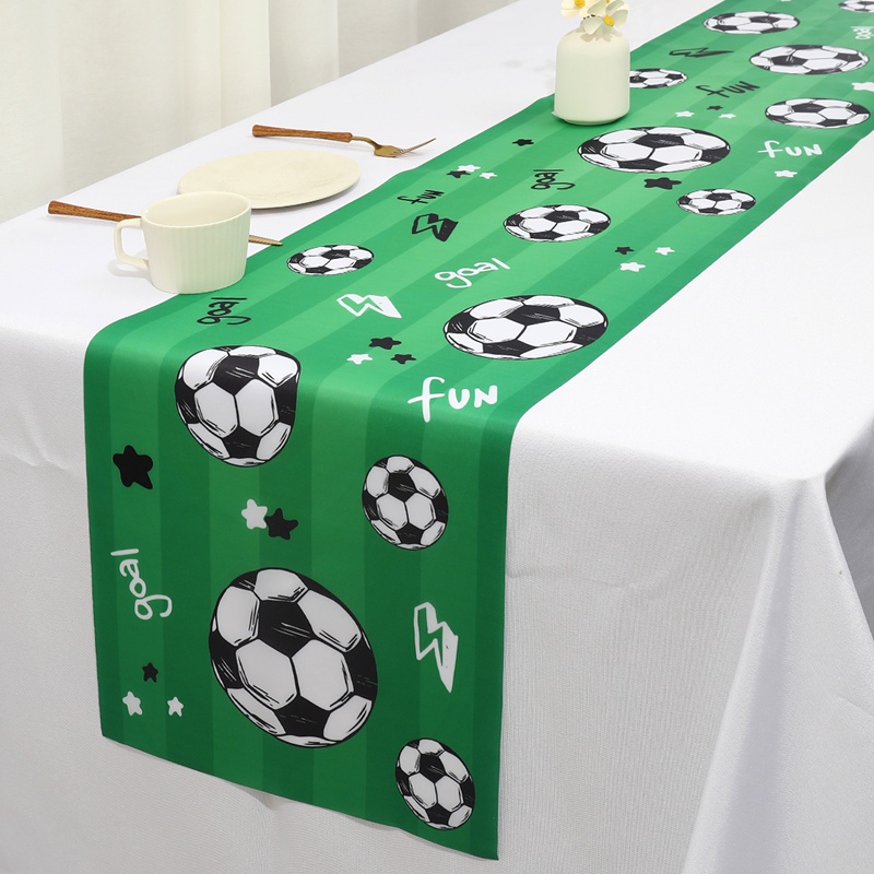 Christmas Table Runner - 1pc サッカー/フットボールパーティーテーブルフラグテーブルセンターピースサッカー誕生日装飾スポーツテーマパーティーテーブルランナーテーブルカバー