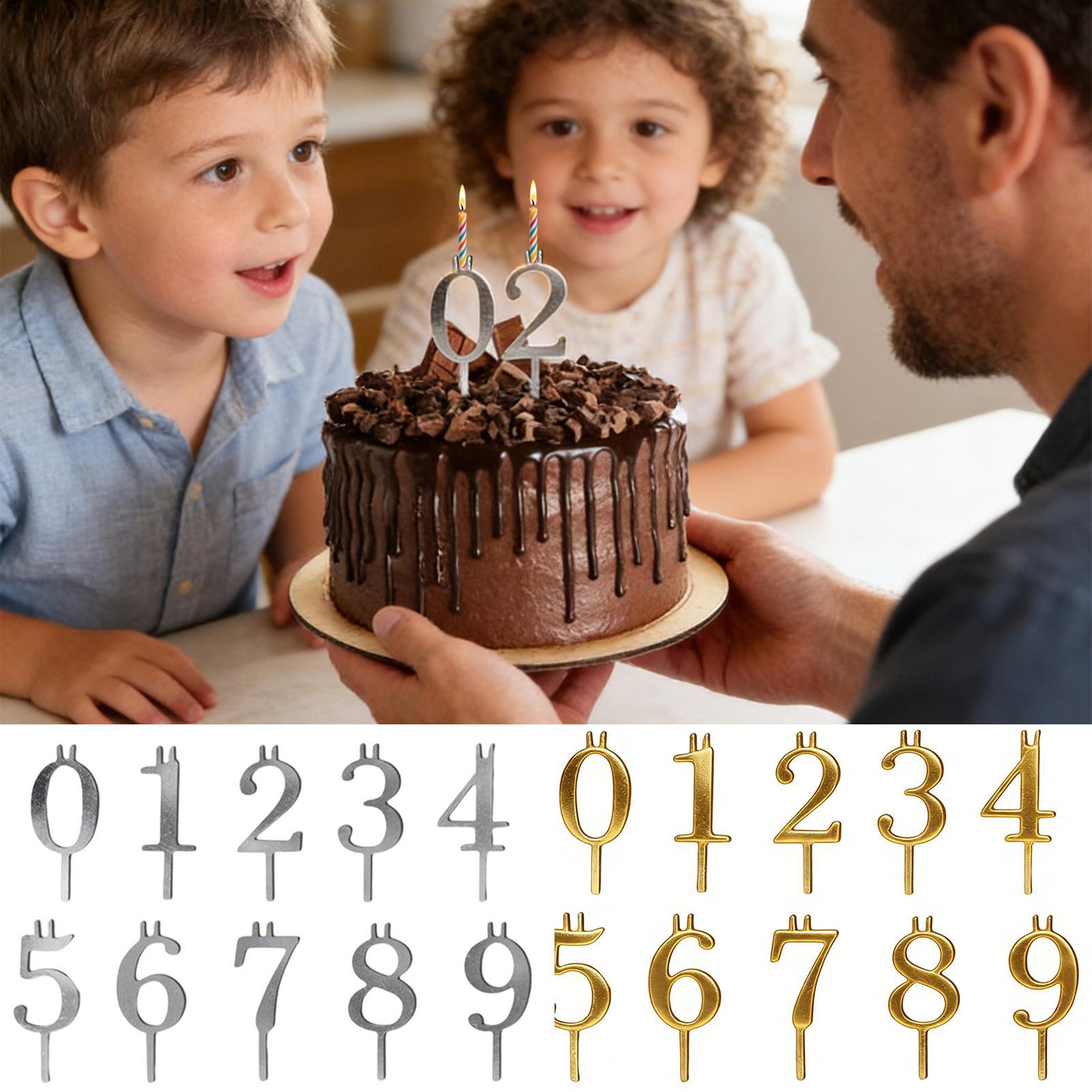 Holiday Candle Set - 10個入り 0-9 数字ケーキトッパー メタルナンバーキャンドルホルダーセット 安定して再利用可能な誕生日ケーキトッパーデコレーションキャンドルホルダー