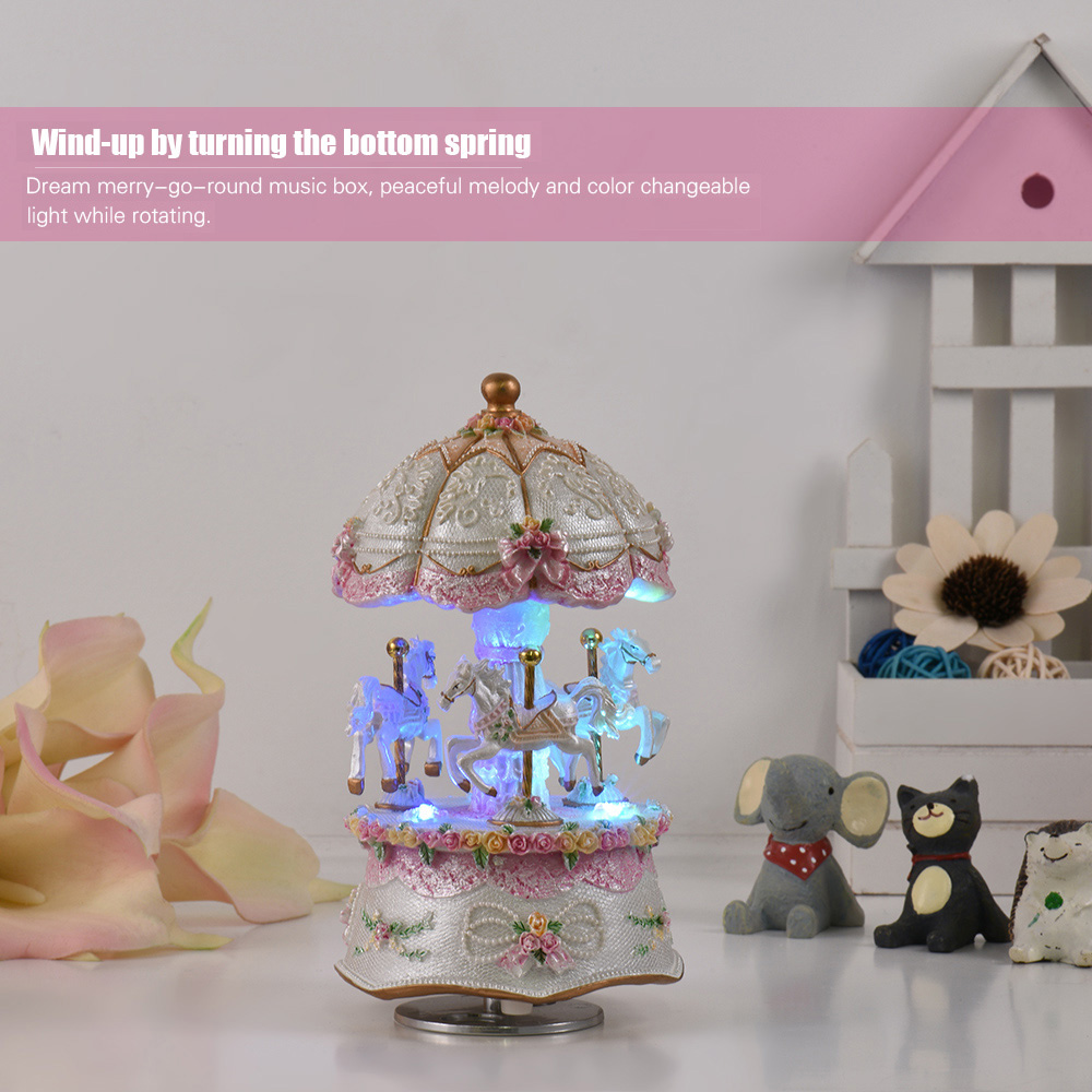 Dream 3-horse回転カルーセル、メリーゴーラウンド - Snow Globe Musical のレビューと価格